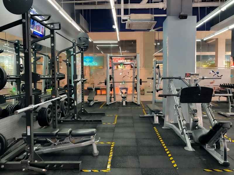 alat gym komersial full set